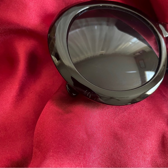 SOLD - Picture 3 of 3